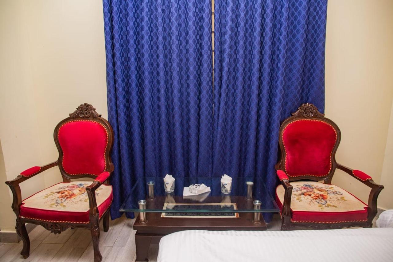 Elet Business Hotel カラチ エクステリア 写真