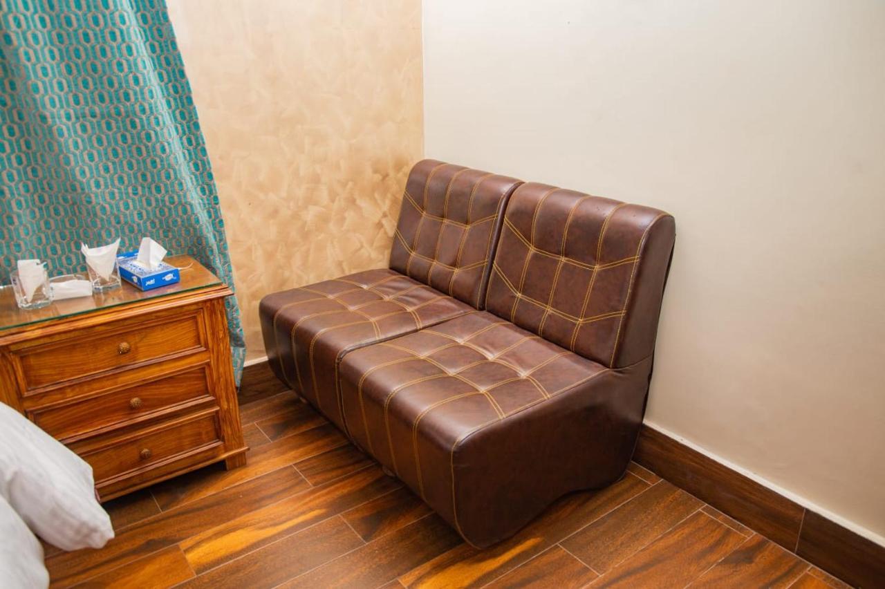 Elet Business Hotel カラチ エクステリア 写真